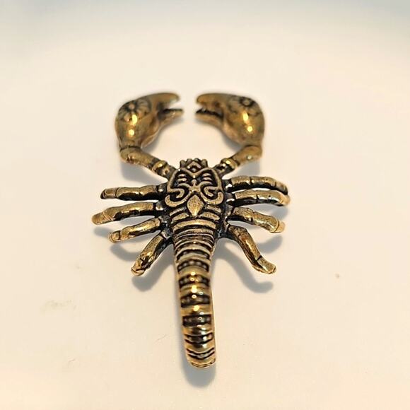Awesome Brass Scorpion Figurine Small Pendant Only Detailed Design 2" L x 1" W - Picture 3 of 7